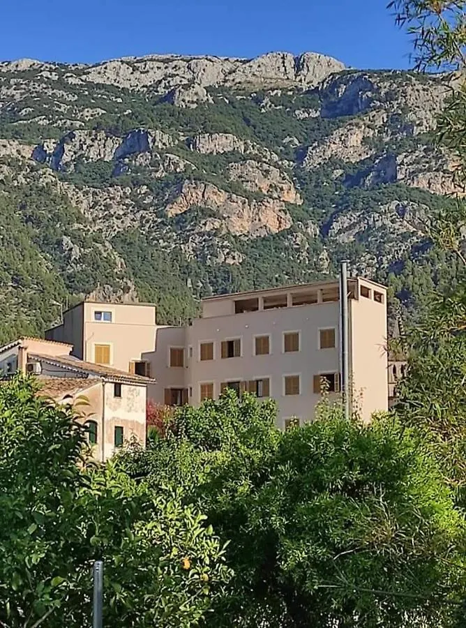 Bed & Breakfast Hostal Nadal Sóller
